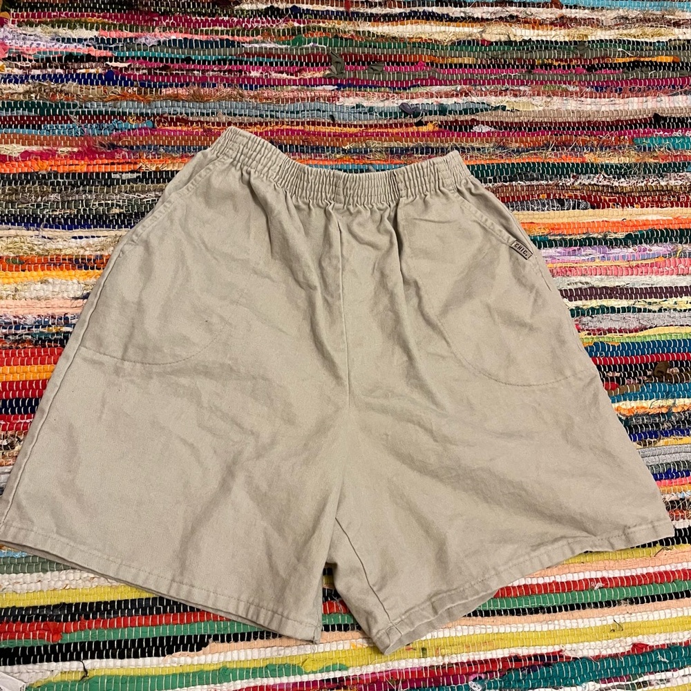 Tan cargo jorts